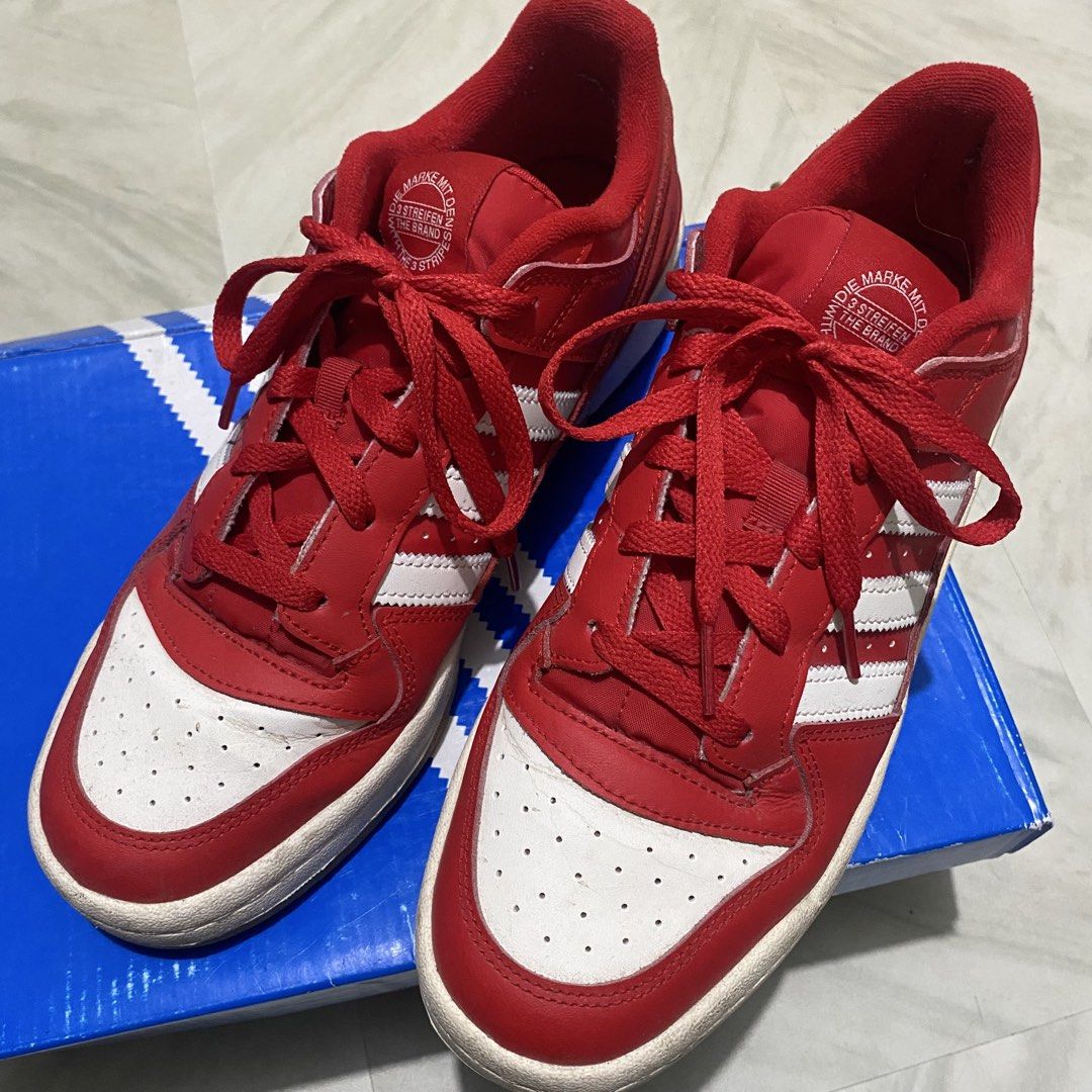 Adidas Forum Low CL Red White (Category: Sneakers) located in Mabalacat. Submitted by commando07 (Listing ID 1433367599, Image 1). Description: - Adidas Forum Low CL - Color: Red and White - Features the iconic Adidas three stripes - Size: US 9 - Includes original box - Model: IG3781 - Original Price: PHP 5,500.