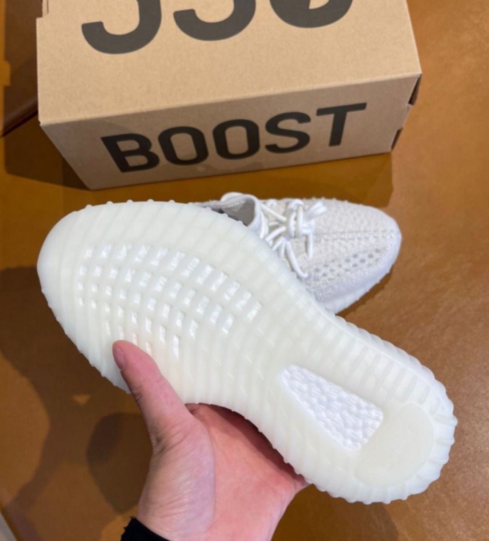 adidas originals Yeezy Boost 350 V2 Ice Cream Bone Fabric Shoes White (Category: Sneakers) located in Singapore. Submitted by coolforestyy (Listing ID 1433393853, Image 8). Description: ╔══════════════╗ Adidas Shop ╚══════════════╝ adidas originals Yeezy Boost 350 V2 Ice Cream Bone Fabric Shoes White • Brand New • Free Shipping • Cash on Delivery • 3-day Photo Confirm Chat for questions 💬.