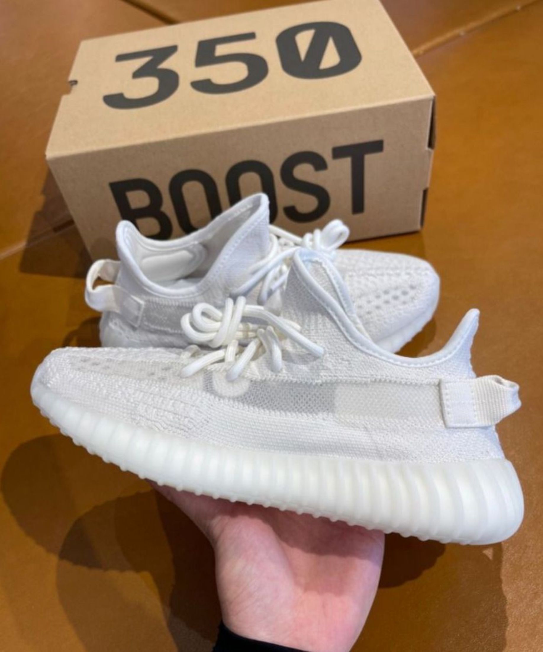 adidas originals Yeezy Boost 350 V2 Ice Cream Bone Fabric Shoes White (Category: Sneakers) located in Singapore. Submitted by coolforestyy (Listing ID 1433393853, Image 6). Description: ╔══════════════╗ Adidas Shop ╚══════════════╝ adidas originals Yeezy Boost 350 V2 Ice Cream Bone Fabric Shoes White • Brand New • Free Shipping • Cash on Delivery • 3-day Photo Confirm Chat for questions 💬.