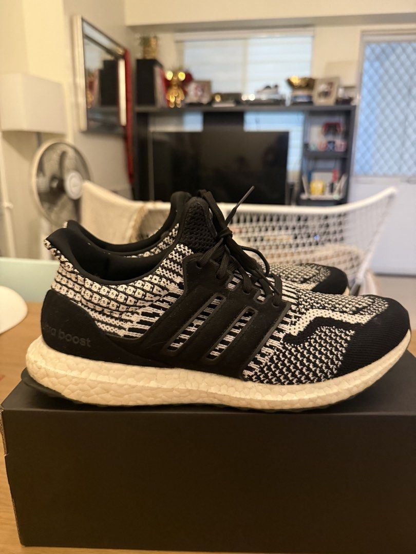 Adidas Ultraboost 5.0 DNA (Category: Sneakers) located in Quezon City. Submitted by callmeo (Listing ID 1433302358, Image 1). Description: Authentic Adidas Ultraboost 5.0 DNA sneakers in the classic Core Black / White colorway. Combines iconic Ultraboost running DNA with lifestyle styling, featuring a Primeknit upper and full‑length BOOST cushioning for all‑day comfort. Suitable for casual wear, daily use, and light activities. Condition Pre‑owne