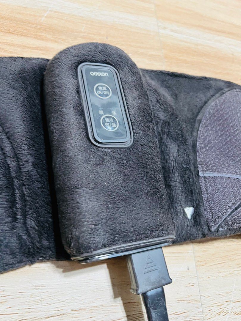Affordable Omron Leg / Arm massager with adaptor 😍👌 (Category: Massage Devices) located in Malolos. Submitted by afford.japan (Listing ID 1433220606, Image 3). Description: Affordable Omron Leg / Arm massager with adaptor 😍👌.