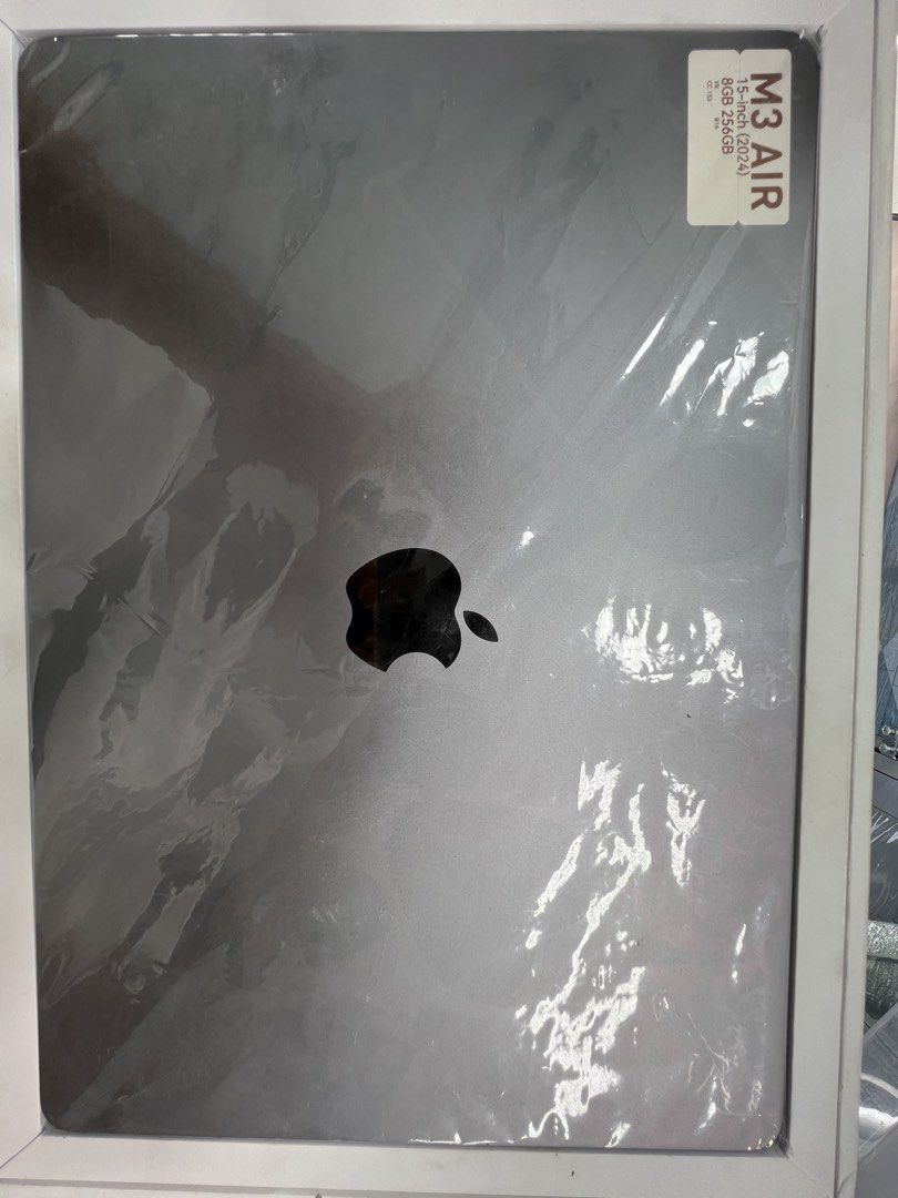 Apple MacBook Air M3 15-inch (2024) (Category: Laptops & Notebooks) located in Manila. Submitted by vaniextura (Listing ID 1433243794, Image 1). Description: - second hand Apple MacBook Air M3 - Features a 15-inch display - 8GB RAM - 256GB storage - Comes in original packaging.