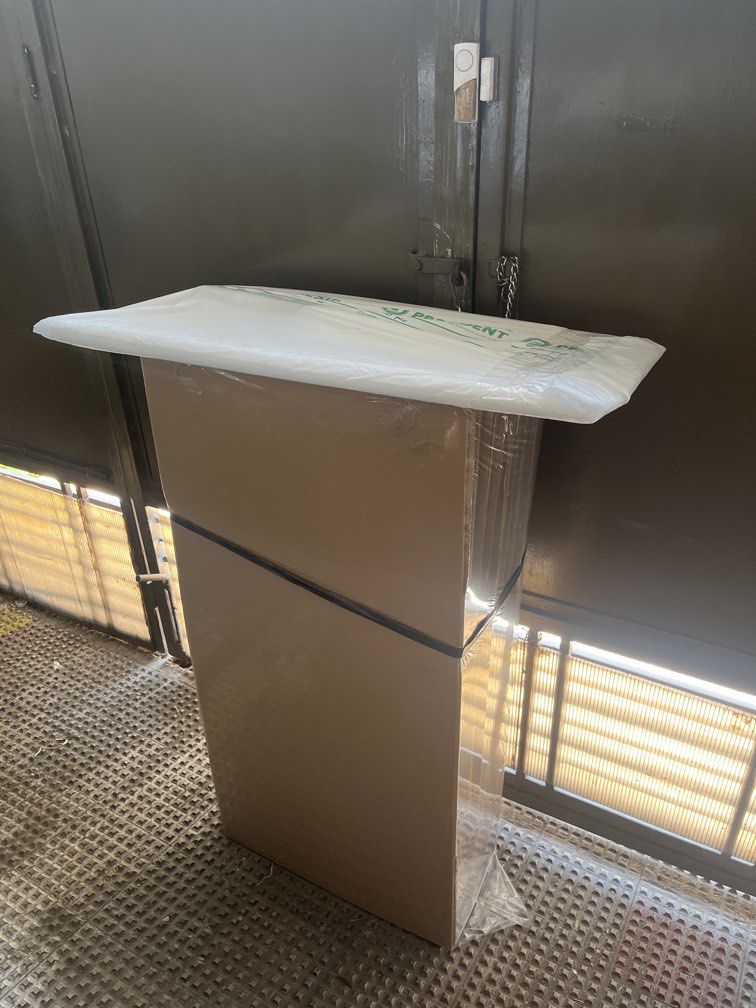 Balikbayan / Moving Box (Category: Storage Boxes & Baskets) located in Manila. Submitted by lucky111379 (Listing ID 1433312919, Image 1). Description: #balikbayanbox #movingbox.
