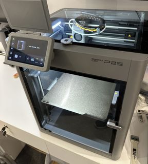 99% New (Mainland China Version) Bambu Lab P2S 3D Printer – Standalone Unit / 3D Printer with Wi-Fi and USB Printing; Updated to Support Third-Party Mobile Apps for Monitoring; Includes One Roll of New Filament