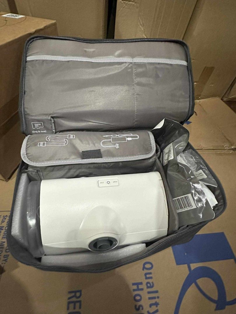 Bipap machine (Category: Medical Supplies & Tools) located in Manila. Submitted by brightflower_273879 (Listing ID 1433280920, Image 1). Description: Complete set same day delivery .