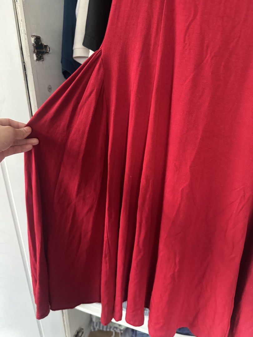 Bkk red Dress (Category: Dresses) located in Manila. Submitted by rcxp_ (Listing ID 1433250922, Image 2). Description: I just worn this once, on Christmas lang. very good condition, though my stain(refer to the photo) but i think washable naman. I bought this for 999.