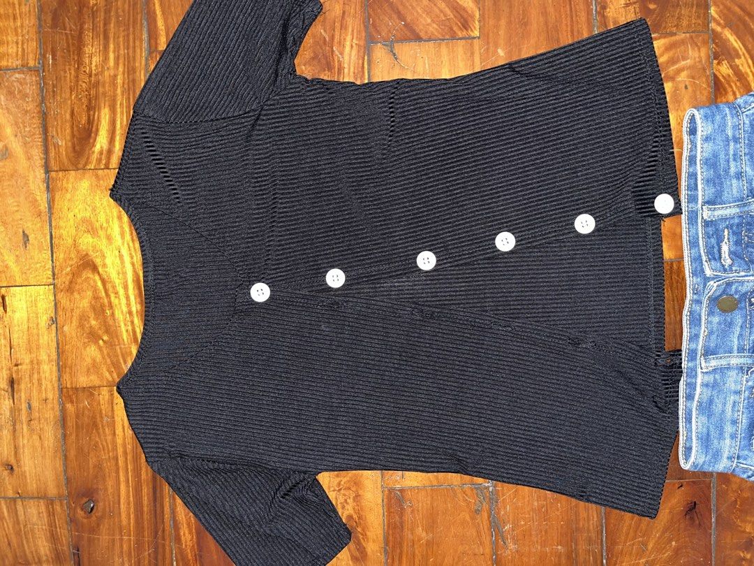 Black Top with Buttons (Category: Shirts) located in Manila. Submitted by declitterclutter (Listing ID 1433261244, Image 2). Description: - Black ribbed top with white buttons - Short sleeves - Classic denim mini skirt - Dress it up or down - Great for casual outings.