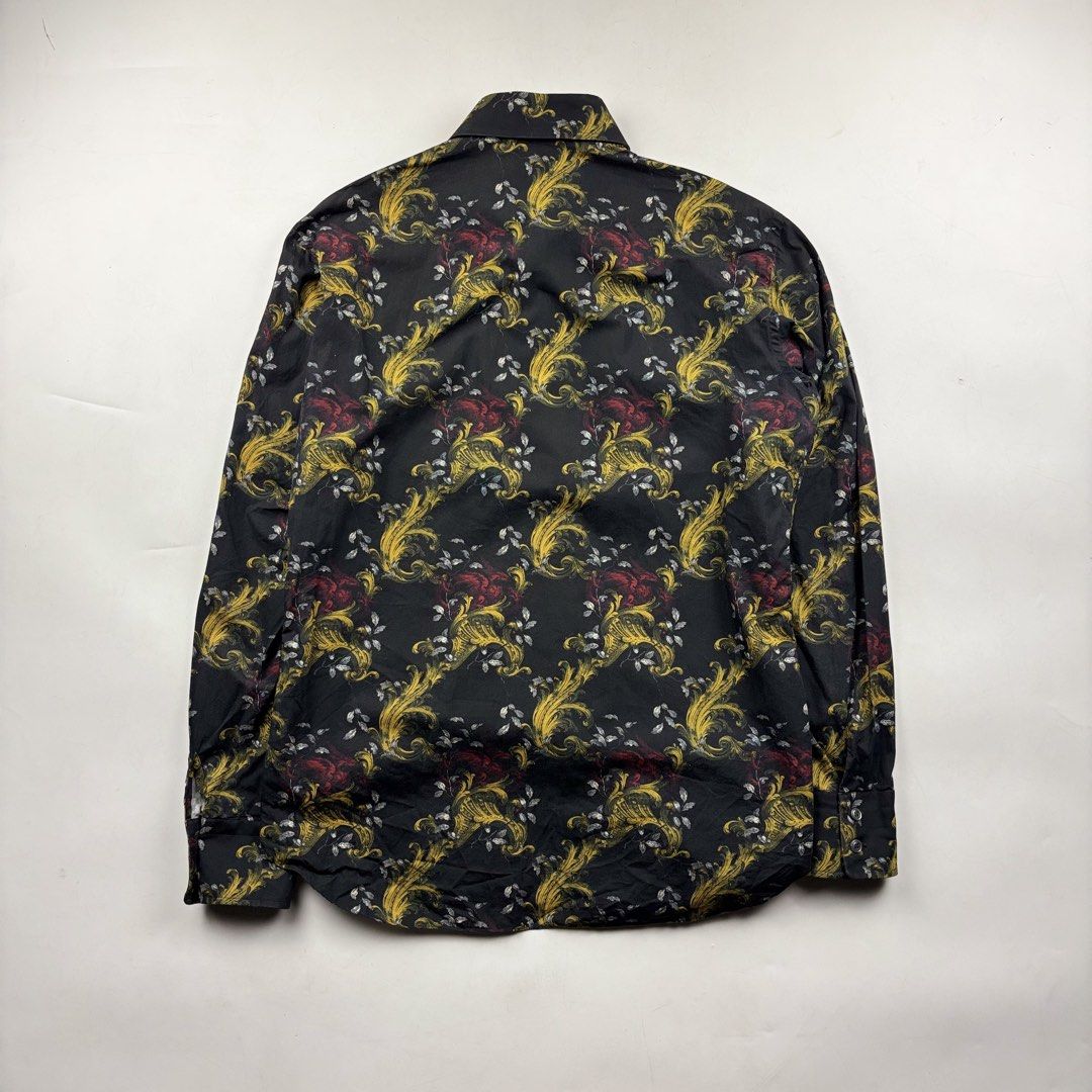 Brioni Printed Shirt (Category: Tshirts & Polo Shirts ) located in Makati City. Submitted by ragrepository (Listing ID 1433278773, Image 2). Description: Brioni Printed Shirt Length-28” Pit to pit- 21” Sleeves-25.5” Shoulder-18.5” Condition-9/10 Flaw-Minimal signs of wear .