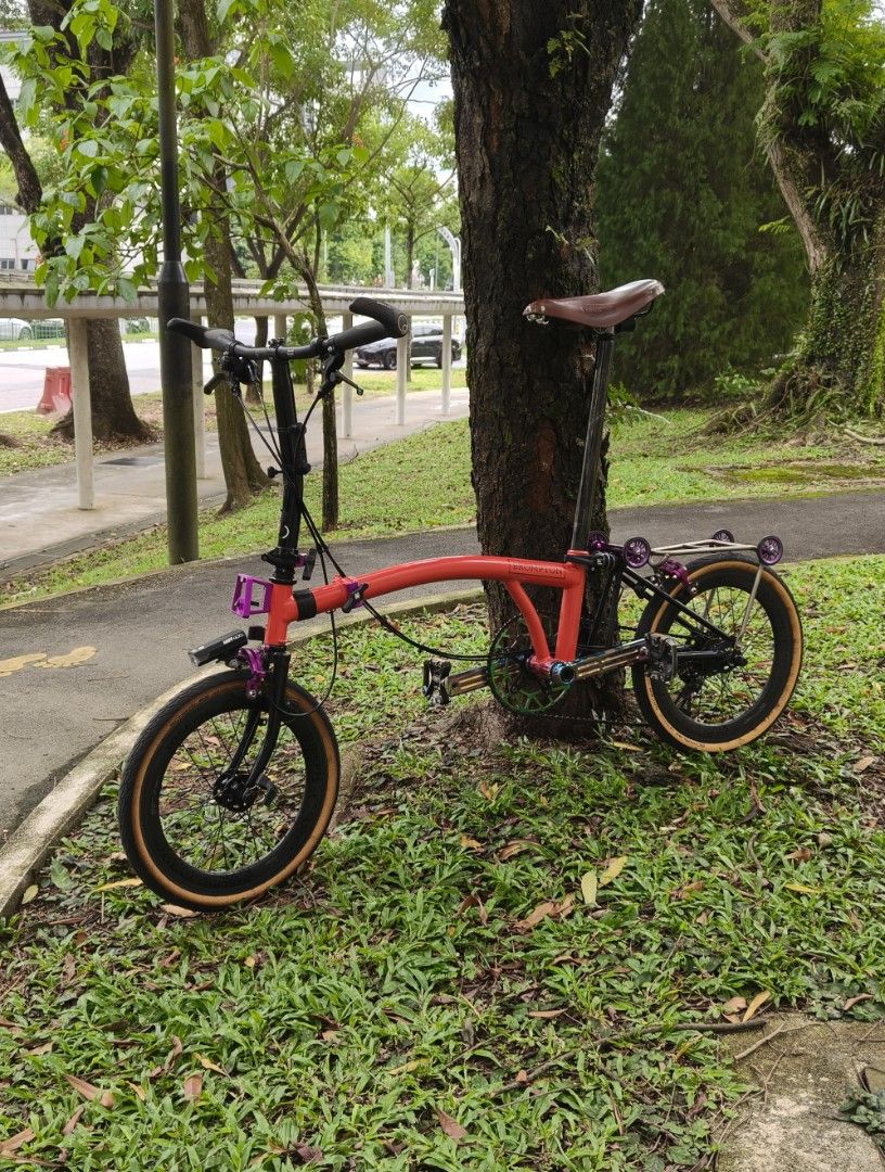 Brompton Folding Bike - Red, Sports Equipment, Bicycles & Parts ...