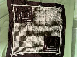 (Category: ) located in . Submitted by user76543 (Listing ID 1421870452, Image 1). Description: .