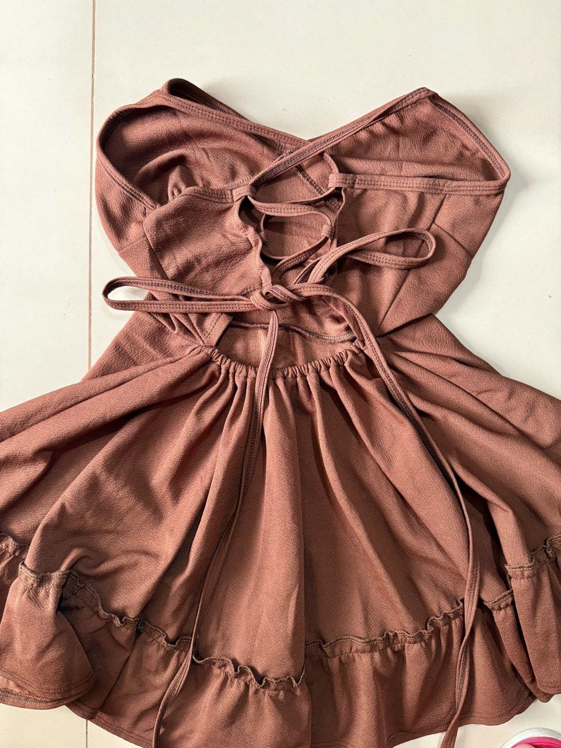Brown Summer Spaghetti Strap Sleeveless Dress (Category: Dresses) located in Caloocan City. Submitted by ynathings (Listing ID 1433300185, Image 3). Description: Used Once for Photoshoot only Free Size.