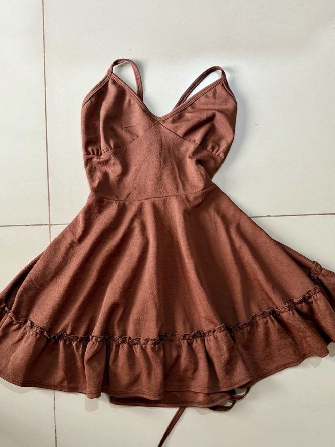 Brown Summer Spaghetti Strap Sleeveless Dress (Category: Dresses) located in Caloocan City. Submitted by ynathings (Listing ID 1433300185, Image 1). Description: Used Once for Photoshoot only Free Size.