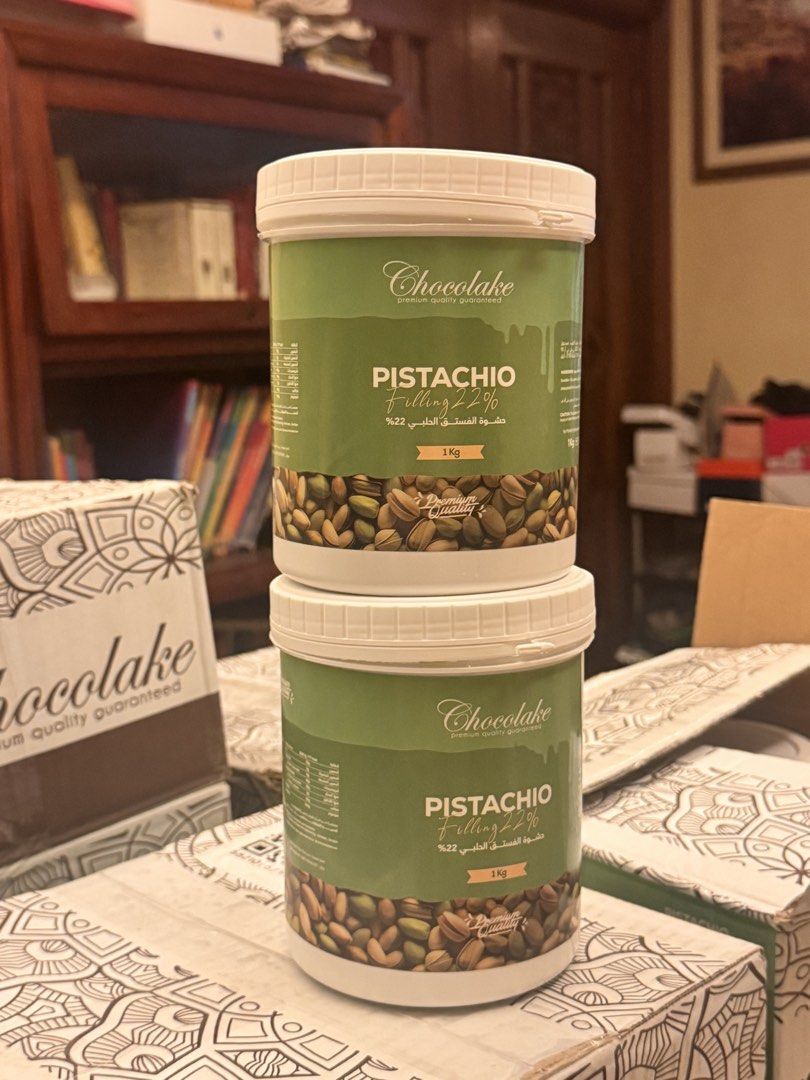 Chocolake Pistachio Filling 1kg (Category: Packaged & Instant Food) located in San Juan City. Submitted by jennetteto (Listing ID 1433376883, Image 3). Description: - Chocolake Pistachio Filling - 1kg container - Pistachio flavored - Green container with white lid - "Premium Quality Guaranteed" I accept bulk orders, location is manila :).
