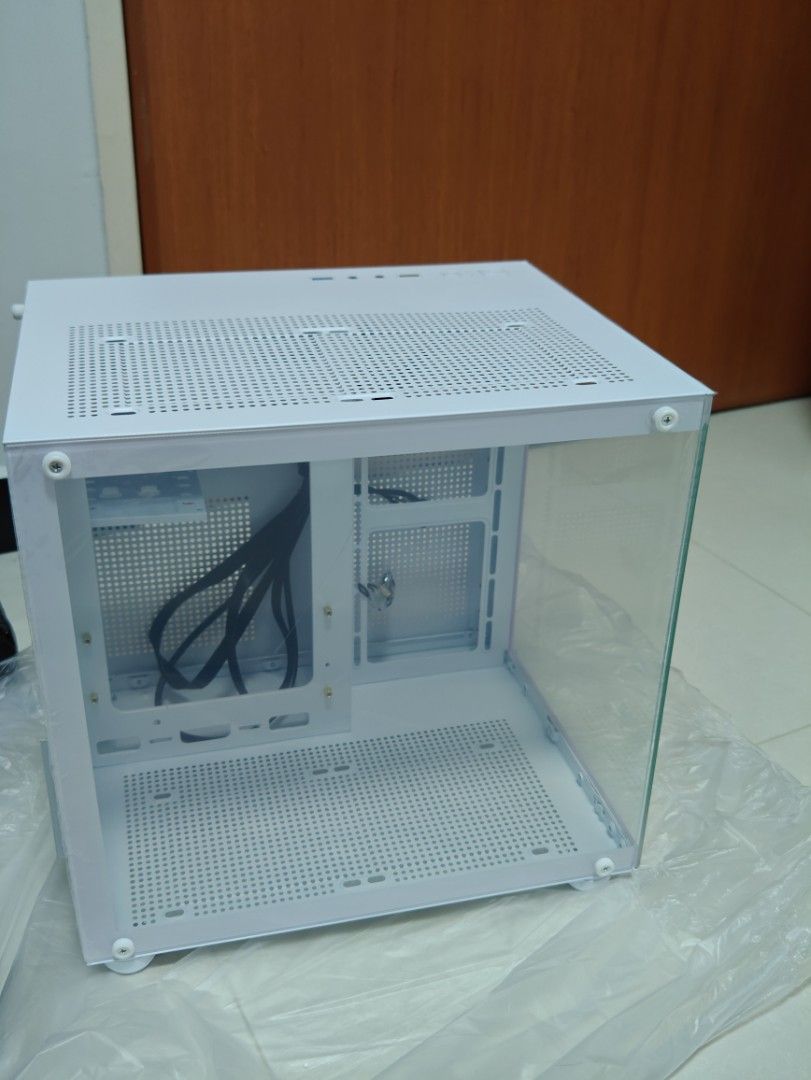 computer case436878634197995520