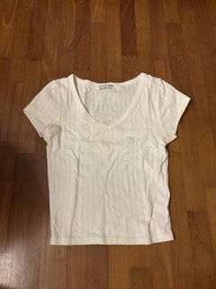 (Category: ) located in . Submitted by leylaaaa (Listing ID 1433353387, Image 1). Description: .