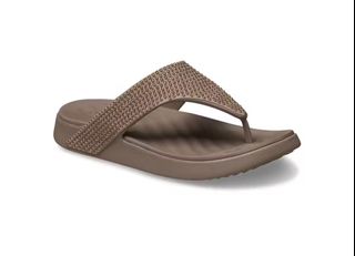 (Category: ) located in . Submitted by gwolfwardrobe (Listing ID 1433300427, Image 1). Description: .