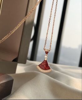 (Category: ) located in . Submitted by loupeandco. (Listing ID 1433348657, Image 1). Description: .