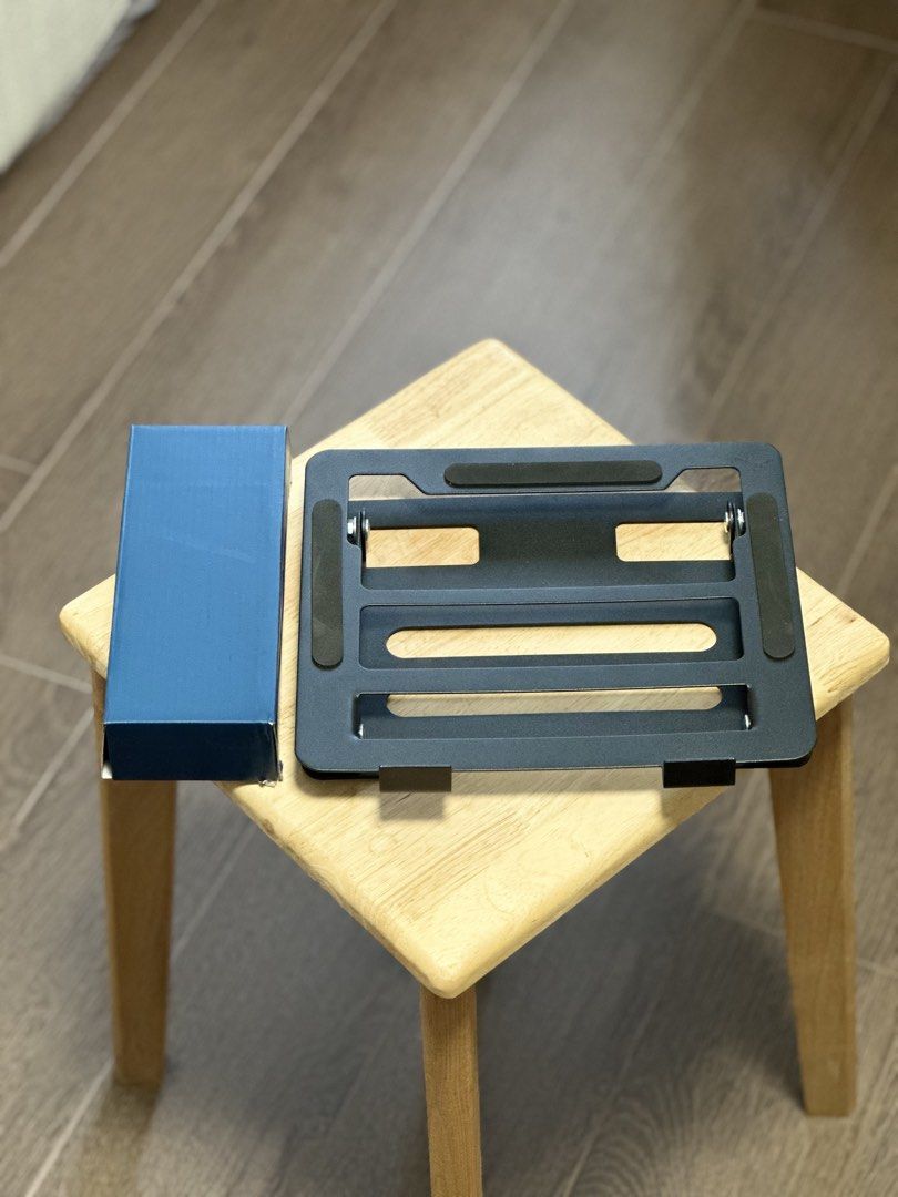Elevate Laptop Stand and Bluetooth Speaker460174855106744321