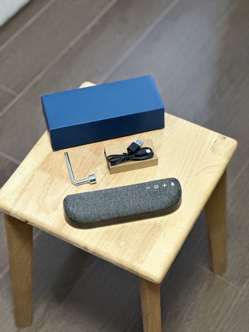 Elevate Laptop Stand and Bluetooth Speaker460174855106744322