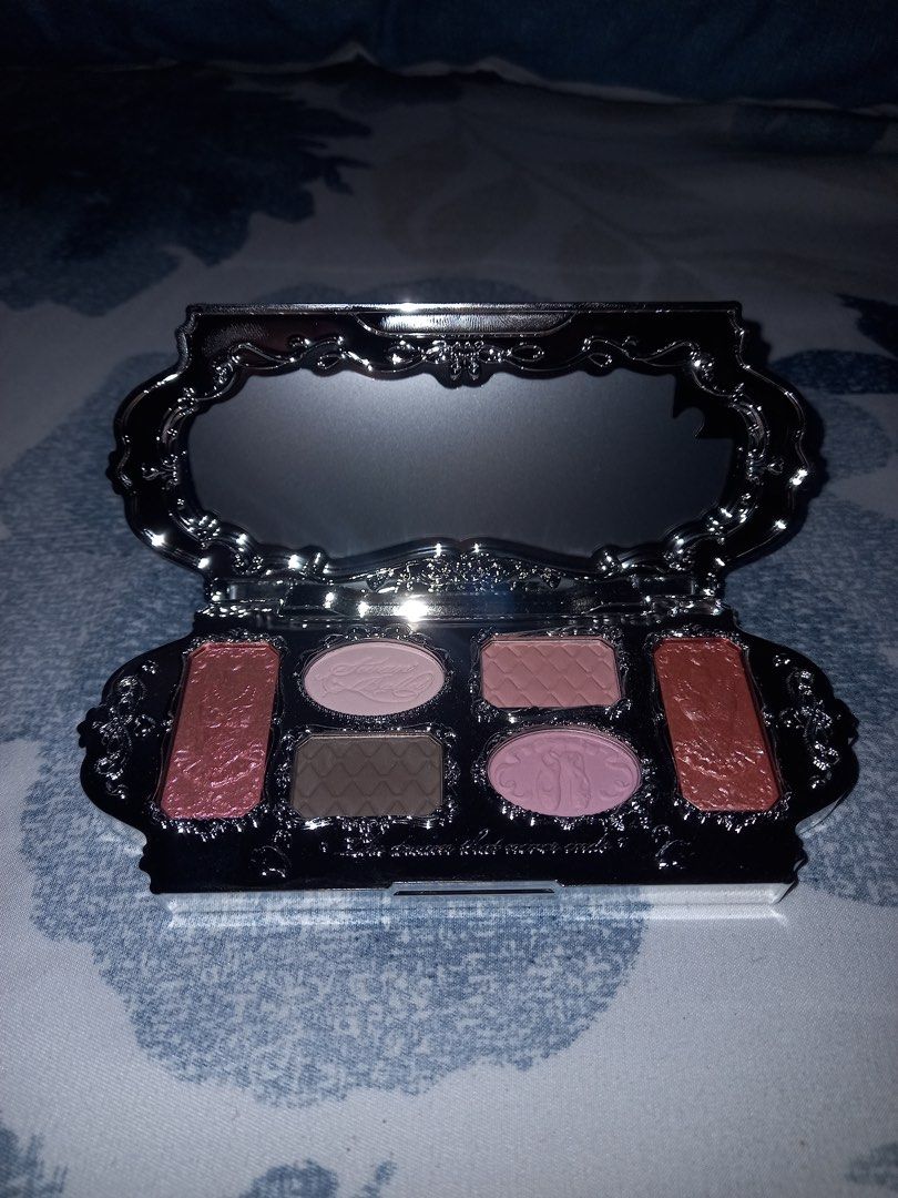 Flower knows swan ballet palette (Category: Makeup) located in Manila. Submitted by alikoriiv (Listing ID 1433342378, Image 2). Description: Eyeshadow like new Keep in mind of expiry. Check last slide. Sf shouldered by buyer Rfs: rarely used it.