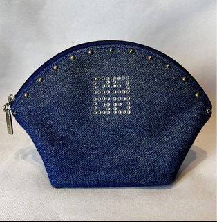 (Category: ) located in . Submitted by originalvintagebagph (Listing ID 1433387056, Image 1). Description: .