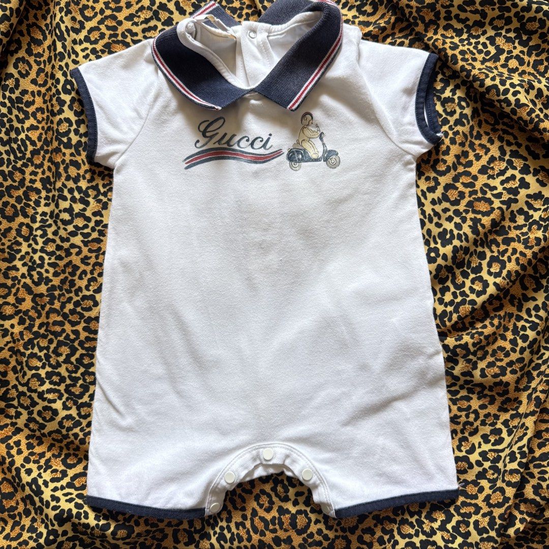 Gucci romper 3/6m made in italy (Category: Babies & Kids Fashion) located in Cavite. Submitted by koloretemnl (Listing ID 1433257347, Image 1). Description: .