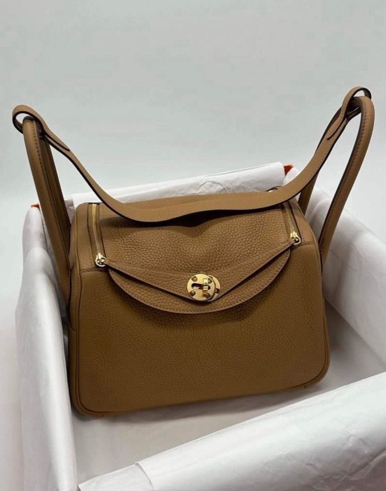 Hermes Lindy 26 (Category: Luxury Bags & Wallets) located in Manila. Submitted by stopshop26 (Listing ID 1433300696, Image 1). Description: Hermes Lindy 26 Color: Biscuit GHW Mind condition Complete inclusion except box Guaranteed 100% authentic Onhand and ready to ship .