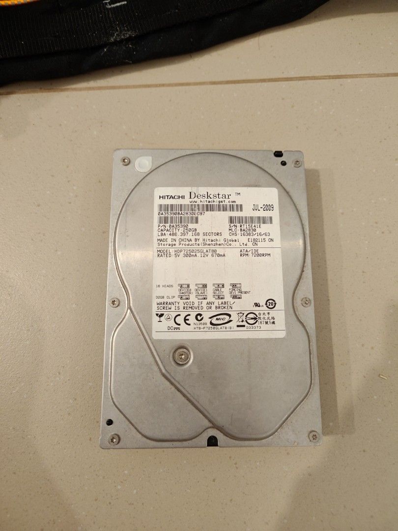 Hitachi Deskstar 7K1000 1TB Hard Drive