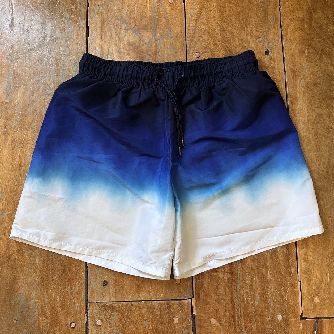 H&M Boys' Swim Shorts (Category: Babies & Kids Fashion) located in Antipolo. Submitted by fasph (Listing ID 1433392105, Image 2). Description: - 250 each - Colors: Navy blue and blue ombre - Features: Elastic waistbands with drawstrings - Sizes: Blue Ombre 12-14 (US) and Navy 8/10 (US) .
