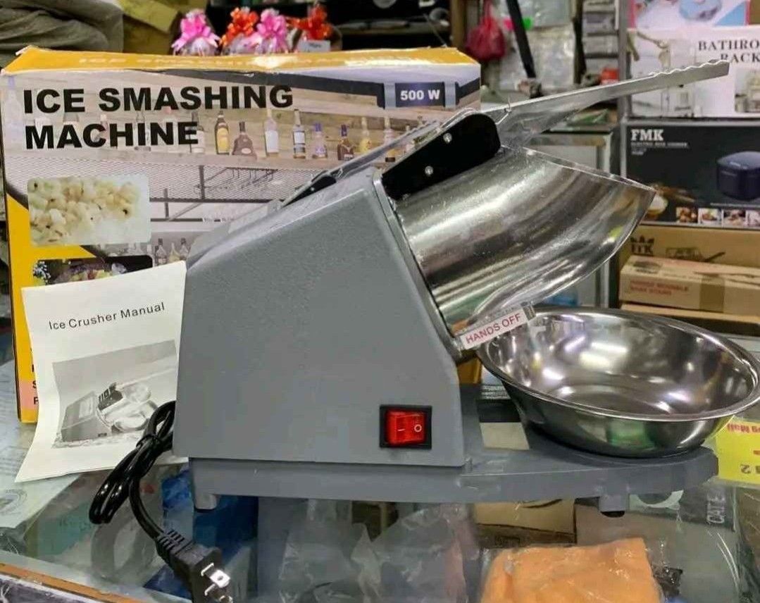 Ice crusher machine (Category: Juicers, Blenders & Grinders) located in Manila. Submitted by yzlshop (Listing ID 1433208560, Image 2). Description: Brand new / COD Same day delivery via Lalamove Location: Manila Pm for inquiries. Thank you!.