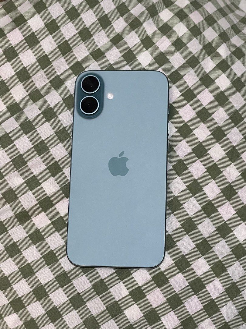 iPhone 16 Plus 256GB (Category: iPhone 16 Series) located in Santiago. Submitted by cvergs (Listing ID 1433232517, Image 1). Description: - iPhone 16 Plus - 256GB Storage - Stylish Teal Color - Battery Health: 91% Unit Only with Original Cord No Issue Unli Reset upon meet up Open for swap offer ka lang.