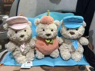(Category: ) located in . Submitted by jellycatgogogo (Listing ID 1433365956, Image 1). Description: .