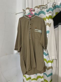(Kategori: ) berada di . Dikirim oleh declutter_izza (ID iklan 1433344944, Gambar 1). Deskripsi: .