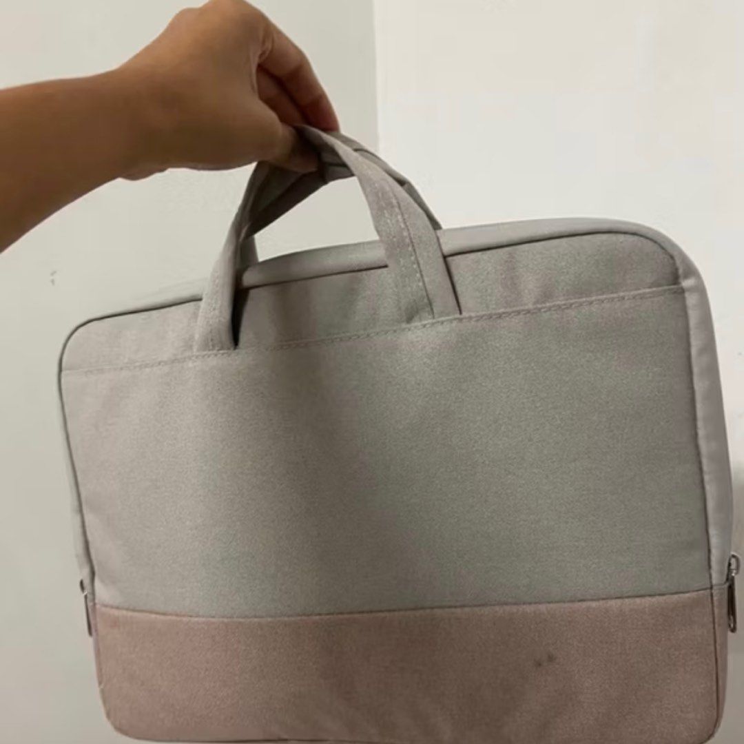 Laptop Handle Bag Case Tote 13.3 Khaki (Category: Laptop Bags & Sleeves) located in Manila. Submitted by janaber (Listing ID 1413642091, Image 1). Description: .