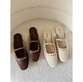 (Category: ) located in . Submitted by akh.closet (Listing ID 1433309257, Image 1). Description: .