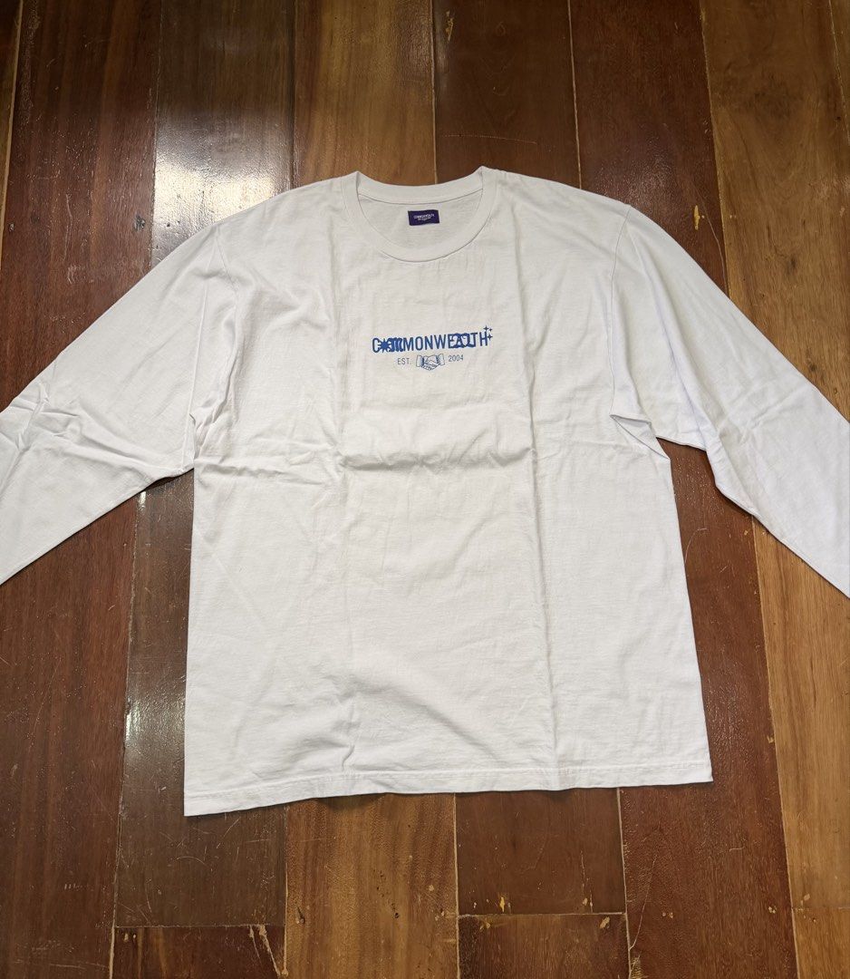 Long Sleeve Shirt - ISLA x Commonwealth (Category: Tshirts & Polo Shirts ) located in Santa Rosa. Submitted by aaroncabanting (Listing ID 1433284868, Image 2). Description: Commonwealth x ISLA Released in 2022 no local release afaik Width: 23.5 inches Length: 30 inches Condition: 9/10 5,000 php.