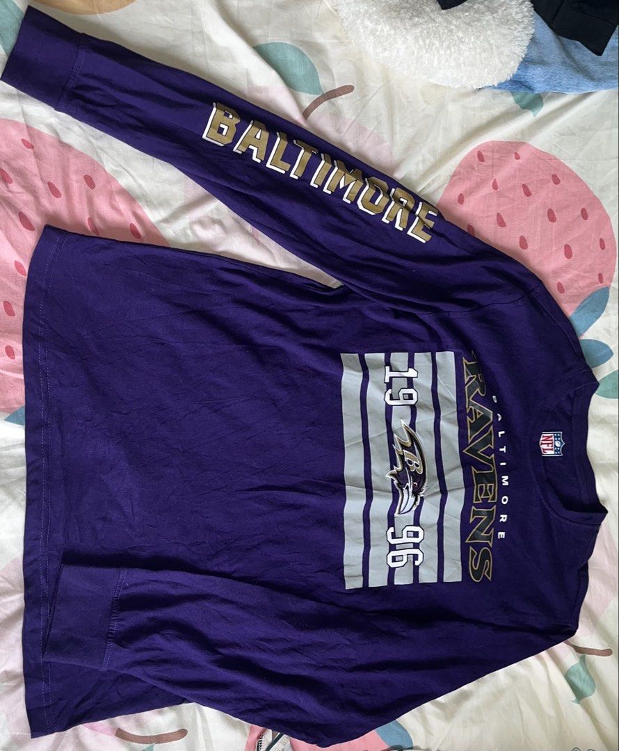 NFL- Baltimore Ravens Long Sleeve Shirt (Category: Tshirts & Polo Shirts ) located in Pasig City. Submitted by detneedsmoney (Listing ID 1433220399, Image 1). Description: - Baltimore Ravens long sleeve shirt - Size: Medium on tag - Features the Baltimore Ravens logo.