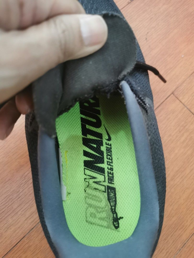 Nike Free RN Running Shoes - Black (Category: Sneakers) located in Davao. Submitted by sachigo (Listing ID 1433219130, Image 3). Description: - Black Nike Free RN running shoes - Breathable mesh upper - Flexible sole - 'RUN NATURE' insole print - Black laces - Nike swoosh logo - Some wear on soles Size: 5.5, 22.5 cm.