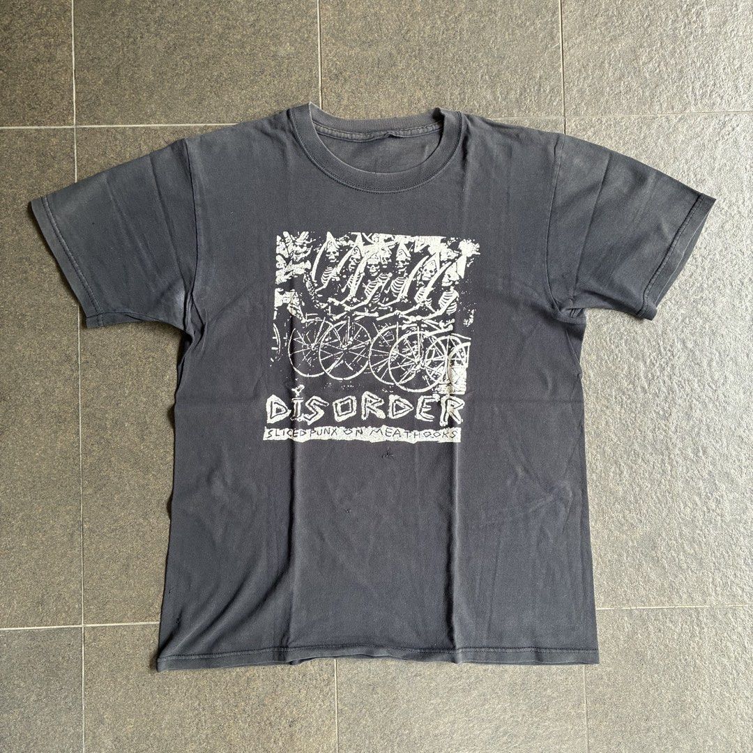 Perfect Fade Vintage Disorder Tee (Category: Tshirts & Polo Shirts ) located in Quezon City. Submitted by 003___ (Listing ID 1433264103, Image 1). Description: 20x27 Fits Medium Perfect Fade Cut tag.