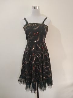 (Category: ) located in . Submitted by dressandbloom (Listing ID 1430977658, Image 1). Description: .