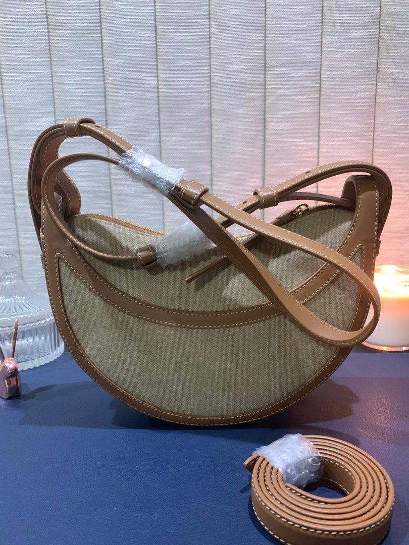 Polène Numéro Dix – Tissé Duo Camel (Brand New, With Box & Receipt) (Category: Luxury Bags & Wallets) located in Caloocan City. Submitted by ajdt519 (Listing ID 1433390217, Image 2). Description: Brand new Polène Numéro Dix in Tissé Duo Camel. Purchased in Paris, France. Never used and in perfect condition. This woven version is highly sought-after and often sells out — beautiful neutral that goes with everything. Brand new Polène Numéro Dix in T