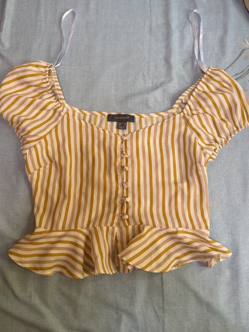 Primark Striped Crop Top Yellow (Category: Sleeveless) located in Cebu City. Submitted by hellomolly_ (Listing ID 1433347706, Image 1). Description: - Primark crop top - Yellow and beige striped pattern - Cute top - Size: UK 8 / EUR 36 - high quality top - cebu based - fits small to medium.