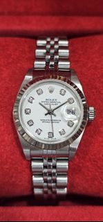 (Category: ) located in . Submitted by timepiecetrader (Listing ID 1433312217, Image 1). Description: .