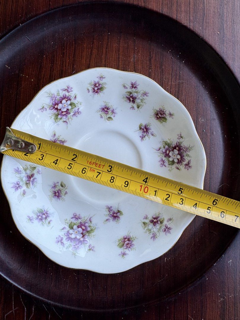 Royal Albert sweet violets saucer (Category: Coffee & Tea Tableware) located in Davao. Submitted by parteawares2 (Listing ID 1433252323, Image 3). Description: One piece Royal Albert sweet violets saucer bone china made in England .
