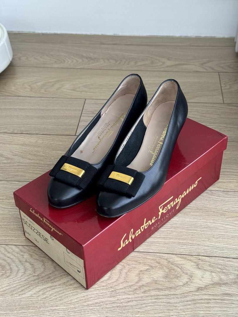 Salvatore Ferragamo shoes (Category: Sneakers & Footwear) located in Mandaluyong City. Submitted by clearanceaa (Listing ID 1433244621, Image 1). Description: Size 6. In good condition. .