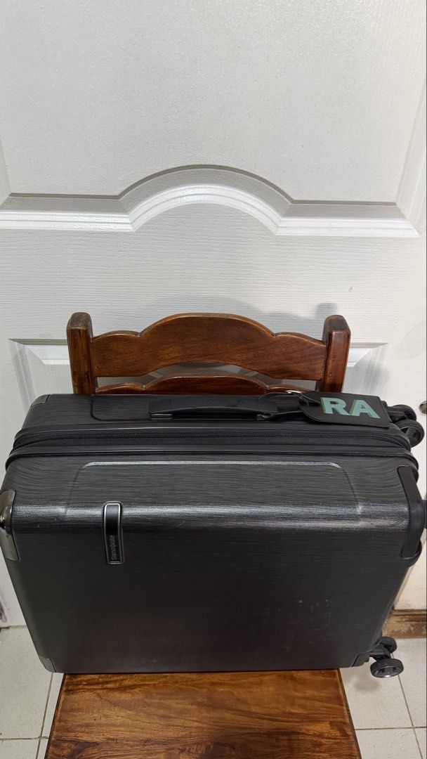 Samsonite Carry-on Luggage (Category: Luggage) located in Taytay. Submitted by anrap (Listing ID 1433344802, Image 3). Description: Samsonite Carry-On Luggage Spinner 55/20 Brushed Black Warranty certificate still intact Bought in Rustans Shangri-la Dec 2023 Still negotiable just don’t lowball Rfs: decluttering.