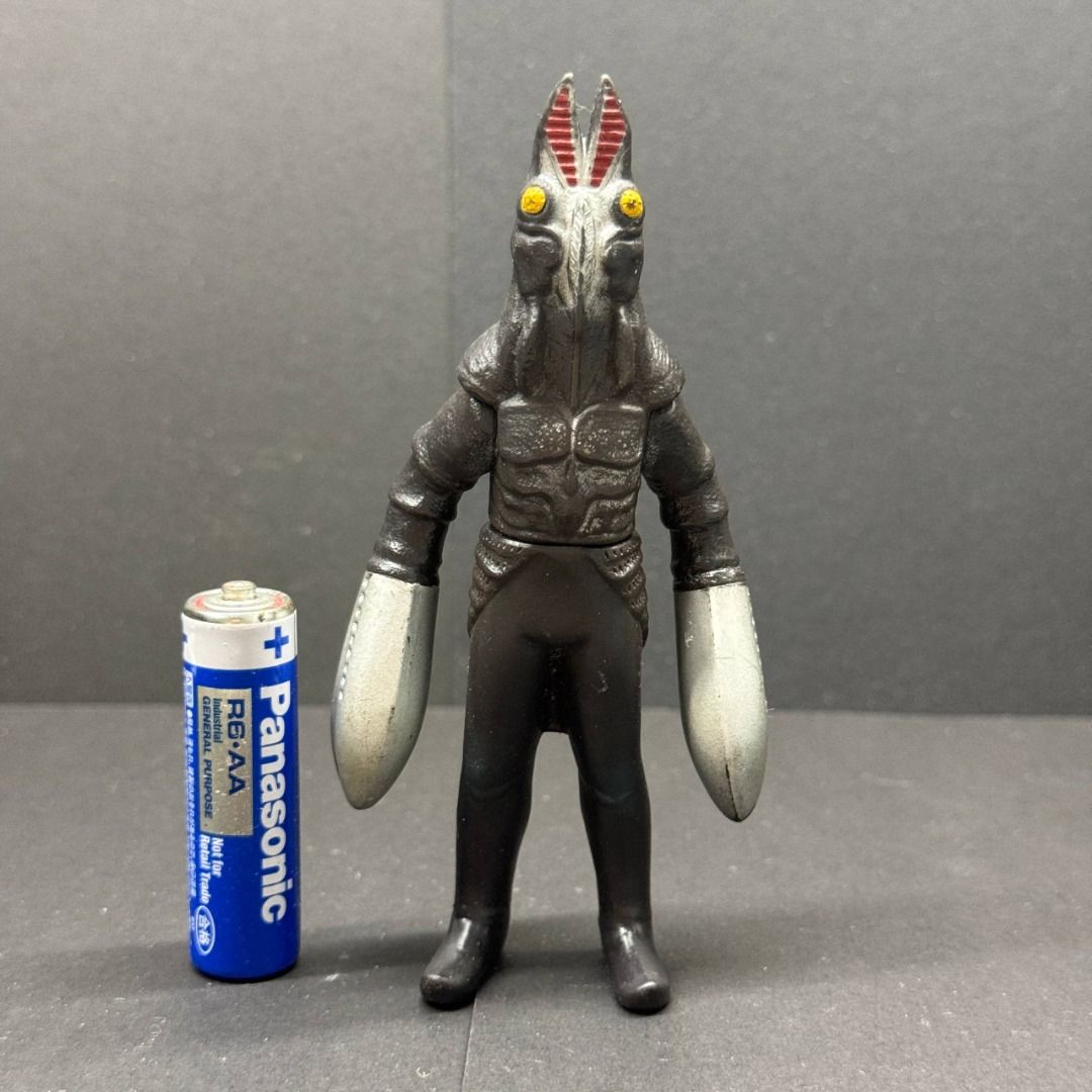 【SHIP FROM MALAYSIA】Vintage Bandai Ultraman Monster Kaiju Ultra Mini ...