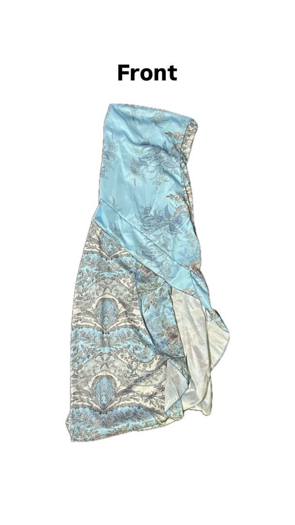 Strapless Printed Dress (Category: Dresses) located in Subic. Submitted by cha_declutters (Listing ID 1433395501, Image 1). Description: - selling this dress because it doesn’t fit me - only used when I was trying to fit it - Bought it sa orange app for ₱425 RFS: - too small - declutter!!.