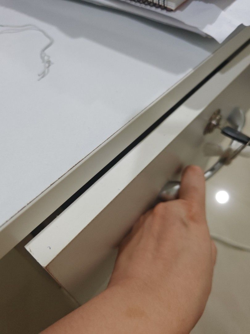 Study Table (Category: Tables & Sets) located in Petaling Jaya. Submitted by preloved.shertzdotcom (Listing ID 1433362470, Image 3). Description: Clearing it off as I am moving out soon. The first drawer can't be closed, can be closed partially. Other than that, all are fine..