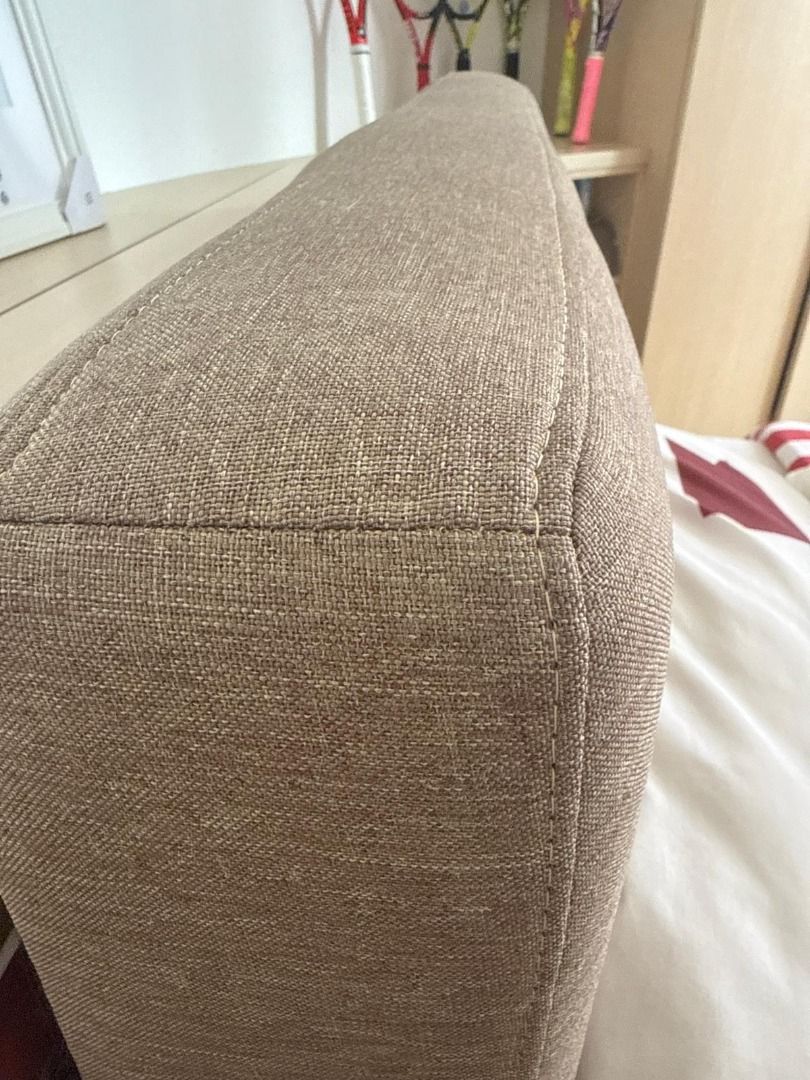 Super single bed439468725770670081